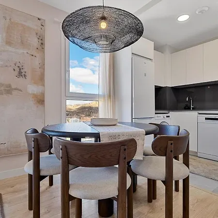 Skyline Diamond 23th Floor Apartment Malaga